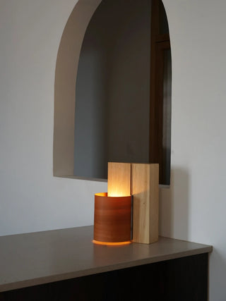 Holz 6/10 Tischlampe