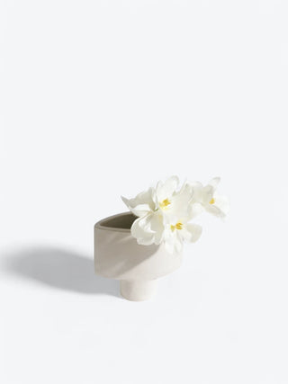 Aiko Small Handmade Ceramic Vase White