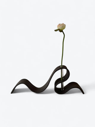 Schwarze Ribbon Vase